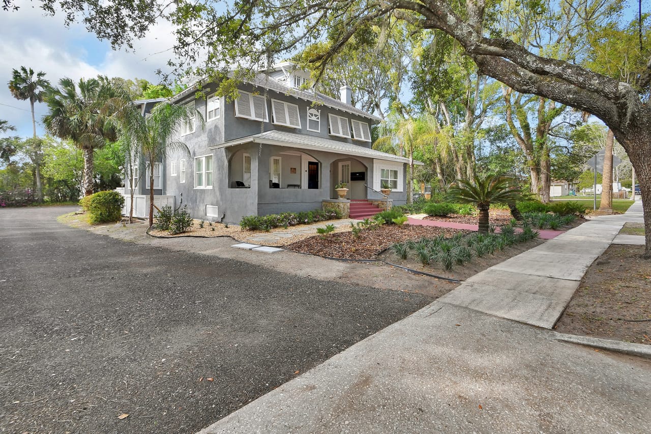 The Michigan House — DeLand, FL